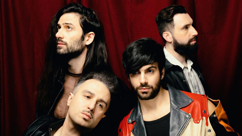 "Siamo pronti a spaccare tutto...ma in musica" "Siamo pronti a spaccare tutto...ma in musica"