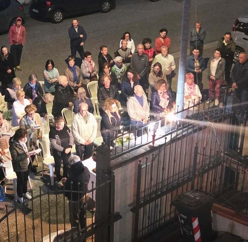 https://www.lanazione.it/image-service/view/acePublic/alias/contentid/NDlkYjE3NDAtMTlhYy00/0/festa-madonna-della-pieta-ultimi-giorni.jpeg