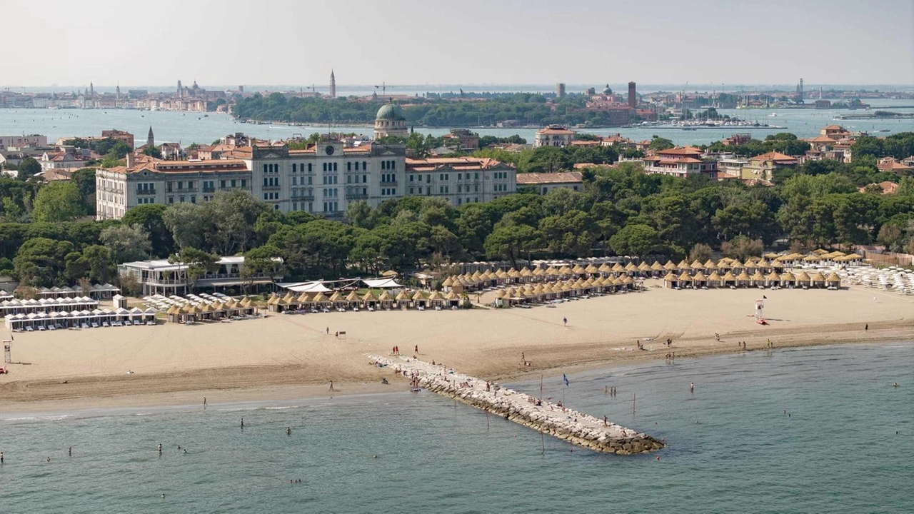 Coima sgr finalizza l'accordo per il restauro del Grand Hotel des Bains al Lido di Venezia, in partnership con Eagle Hills. Coima sgr finalizza l'accordo per il restauro del Grand Hotel des Bains al Lido di Venezia, in partnership con Eagle Hills.
