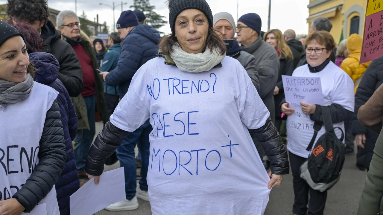 La protesta organizzata a inizio febbraio per denunciare i disservizi della linea La protesta organizzata a inizio febbraio per denunciare i disservizi della linea