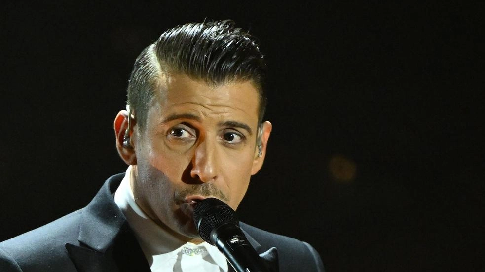 Dopo la partecipazione al Festival di Sanremo e l’uscita del suo nuovo album “Dalla tua parte“, pubblicato il 21 febbraio,...