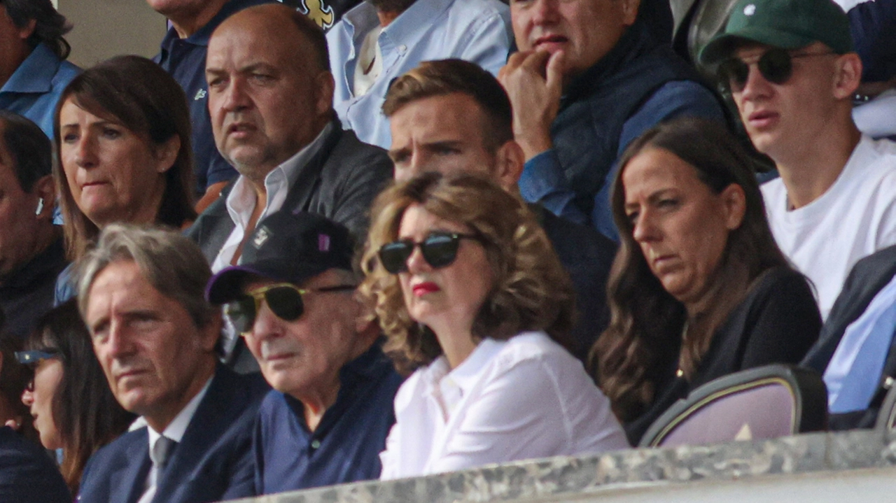 Il presidente Commisso e la sindaca Funaro allo stadio (Germogli)