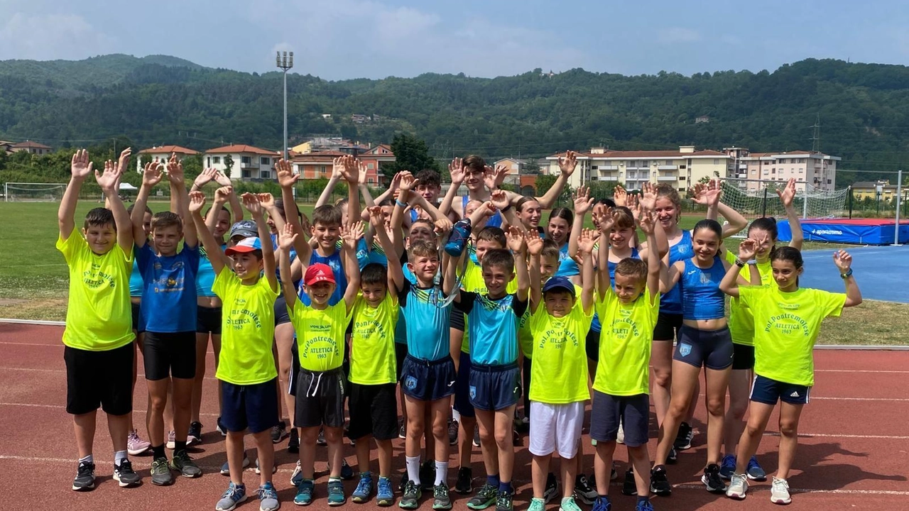 Un gruppo di giovani atleti protagonisti nella terza tappa del campionato regionale promosso dal Csi Un gruppo di giovani atleti protagonisti nella terza tappa del campionato regionale promosso dal Csi