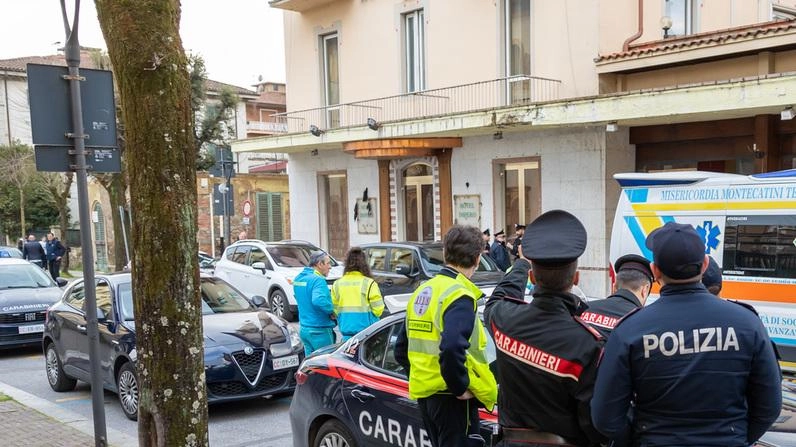 Il cadavere di un egiziano, assassinato con una coltellata all’addome, fu ritrovato nell’ex hotel Impero il 19 marzo scorso (Goiorani) Il cadavere di un egiziano, assassinato con una coltellata all’addome, fu ritrovato nell’ex hotel Impero il 19 marzo scorso (Goiorani)