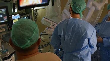 Protesi anca con la nuova chirurgia robotica: in Toscana primo intervento in Italia