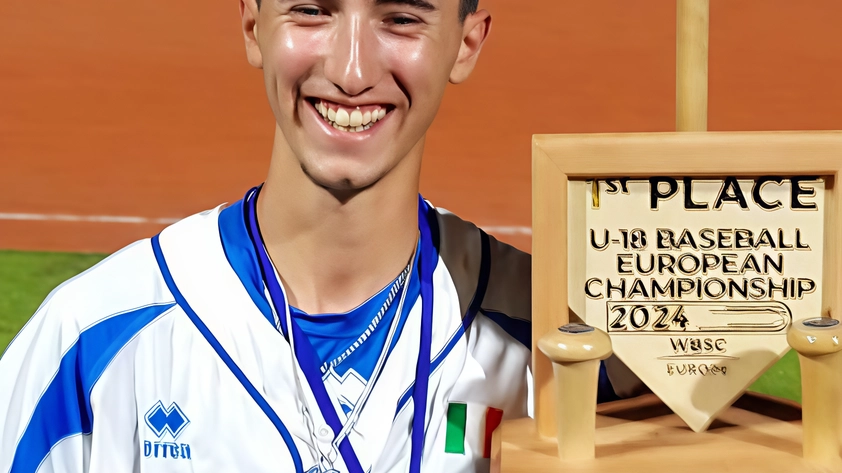 Il giovane giocatore di baseball Daniel Francini diventa campione d'Europa con la Nazionale Under 18, emozionando il padre allenatore Filippo. L'amore per lo sport li unisce da sempre, con sogni di Olimpiadi e carriera in America per il figlio talentuoso. Il giovane giocatore di baseball Daniel Francini diventa campione d'Europa con la Nazionale Under 18, emozionando il padre allenatore Filippo. L'amore per lo sport li unisce da sempre, con sogni di Olimpiadi e carriera in America per il figlio talentuoso.