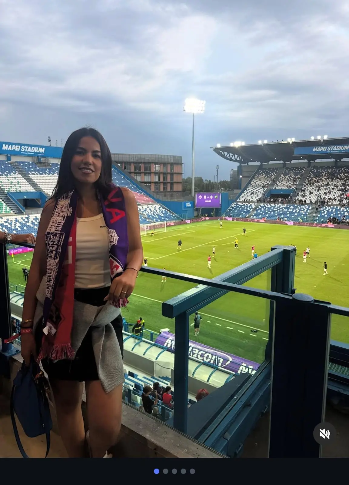 Comincia la stagione del nuovo Prato firmato Asmaa Gacem (che indossa la sciarpa della Fiorentina)