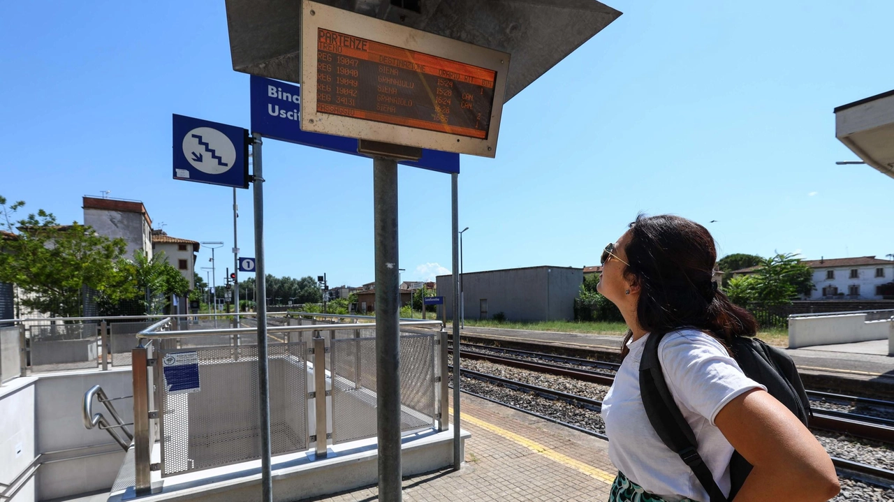 I lavori per il raddoppio lungo il tratto Granaiolo-Empoli hanno imposto la sospensione della circolazione dei treni e quindi bus sostitutivi