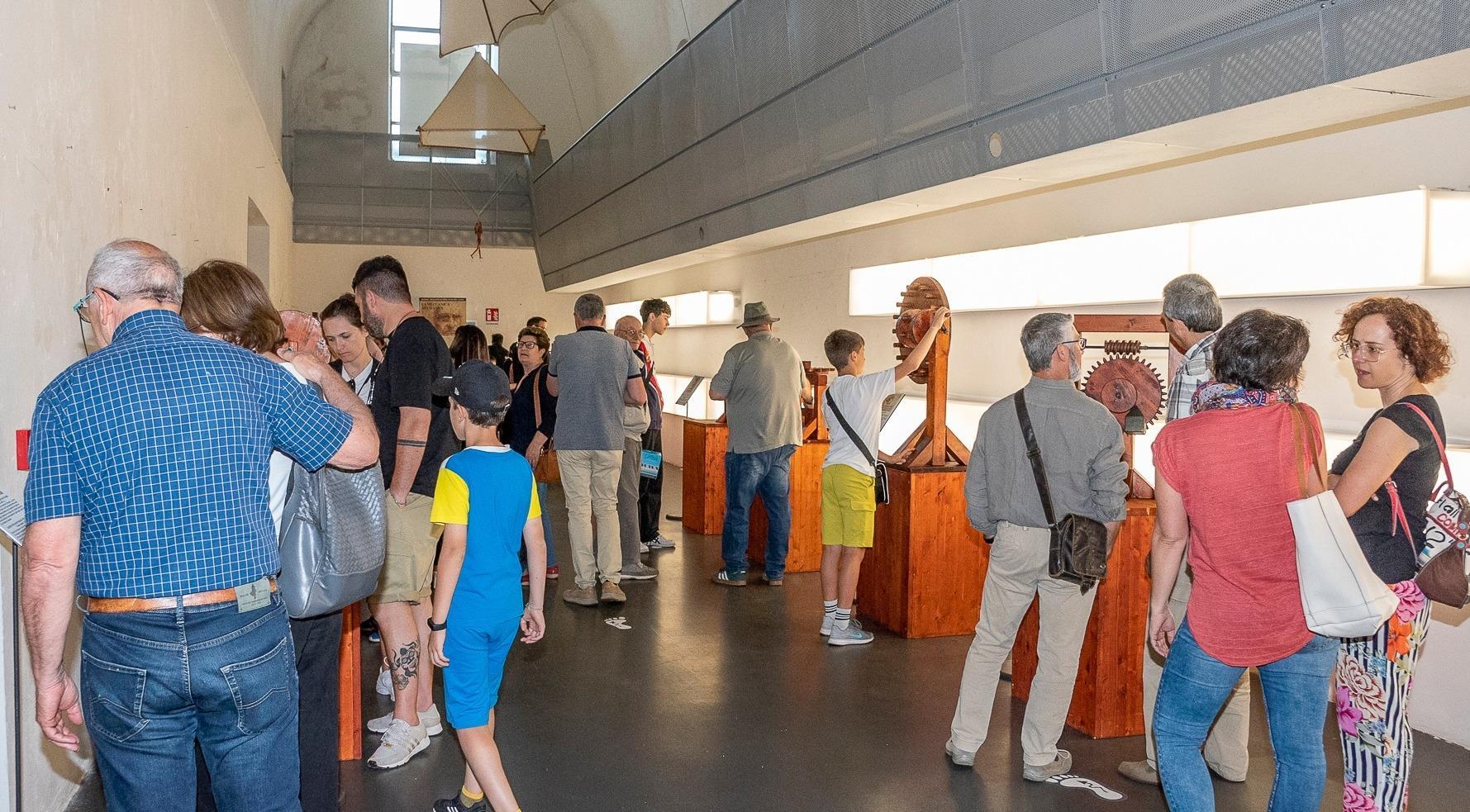 Genio e bellezza a Fortezza Orsini. Le opere di Leonardo in mostra Genio e bellezza a Fortezza Orsini. Le opere di Leonardo in mostra