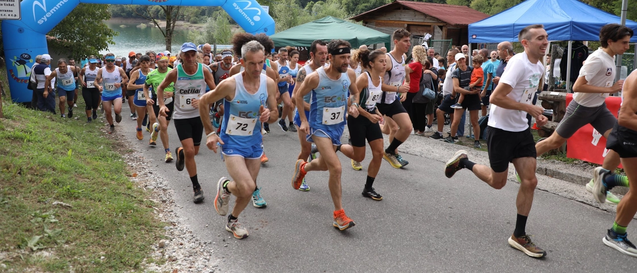 Vagli-Campocatino, le foto della corsa