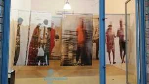 Vista l’alta partecipazione di pubblico e le tante richieste di visite, “Osservatorio Riflesso”, l’installazione dell’artista Simona Frillici presso il nuovo... Vista l’alta partecipazione di pubblico e le tante richieste di visite, “Osservatorio Riflesso”, l’installazione dell’artista Simona Frillici presso il nuovo...