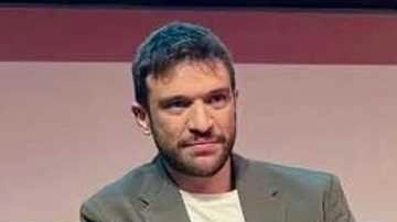 La proposta di Margherita Scoccia e Paolo Befani (Entrambi di Fratelli d’Italia) di "non procedere alla modifica del progetto di... La proposta di Margherita Scoccia e Paolo Befani (Entrambi di Fratelli d’Italia) di "non procedere alla modifica del progetto di...