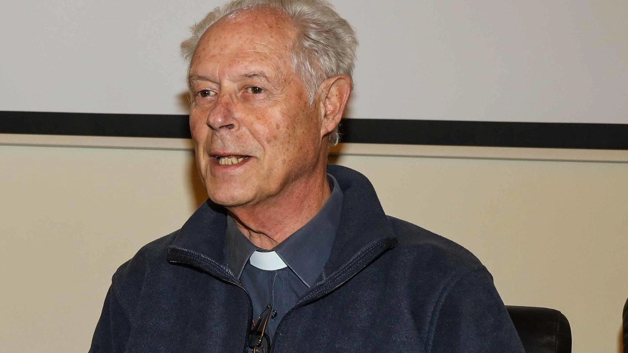 Monsignor Paolo Bizzeti aveva ricevuto. dal Pontefice appena scomparso, nell’agosto 2015, l’incarico di vicario dell’Anatolia