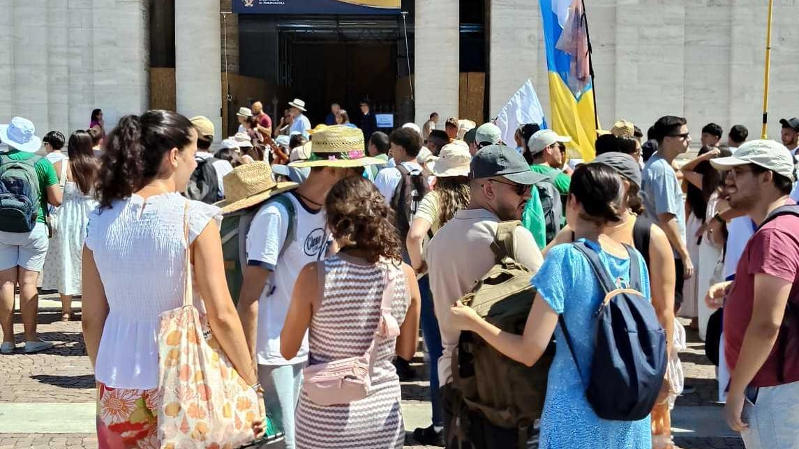 ASSISI – "Nel periodo di Ferragosto, Assisi si sfila dal trend di sofferenza turistica accusato, ad esempio, dalle realtà balneari...