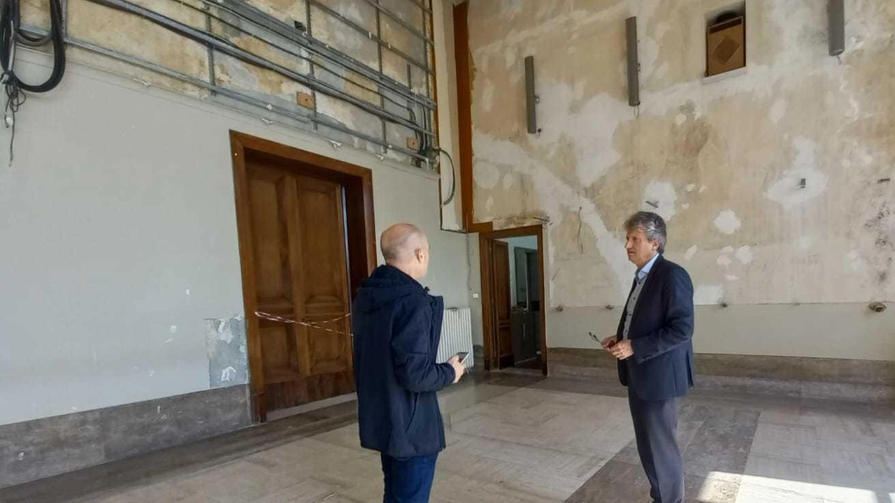 Il sopralluogo del presidente Angori con il preside Betti Il sopralluogo del presidente Angori con il preside Betti