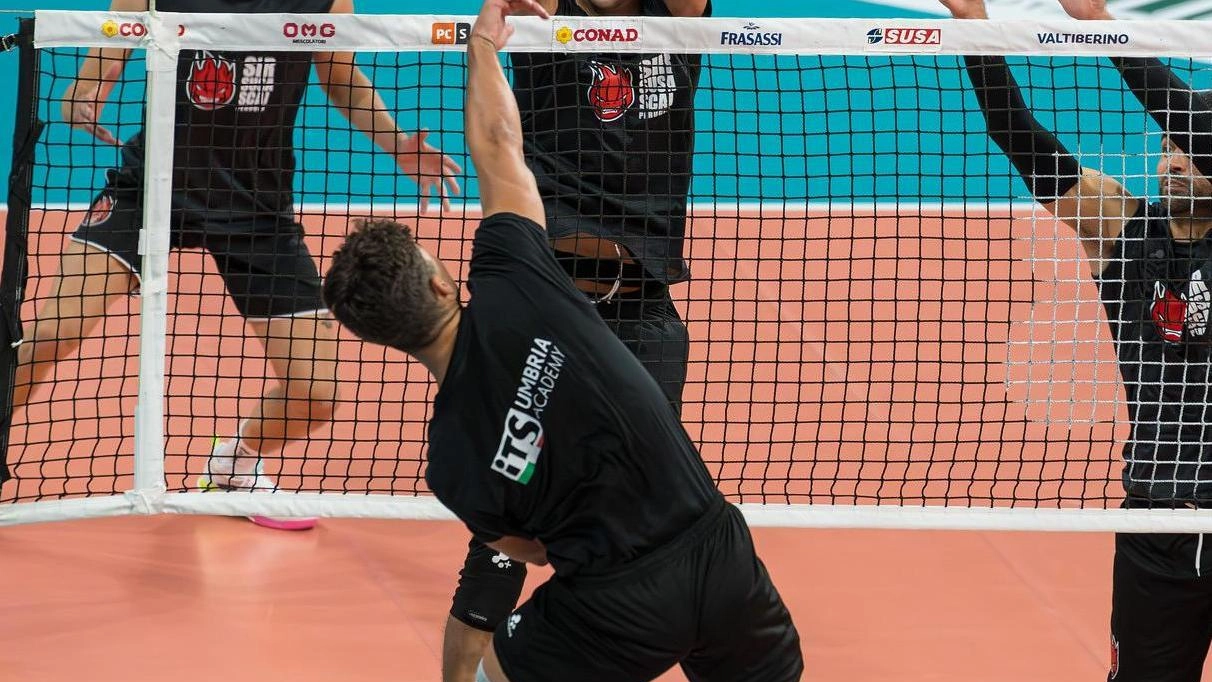 PERUGIA – Poche ore all’inizio delle verifiche sul campo, saltata la prima amichevole contro Siena (prevista per la scorsa settimana,...