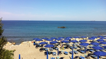 Livorno è unica: il mare più bello in piena città, ecco le Bandiere Blu assegnate