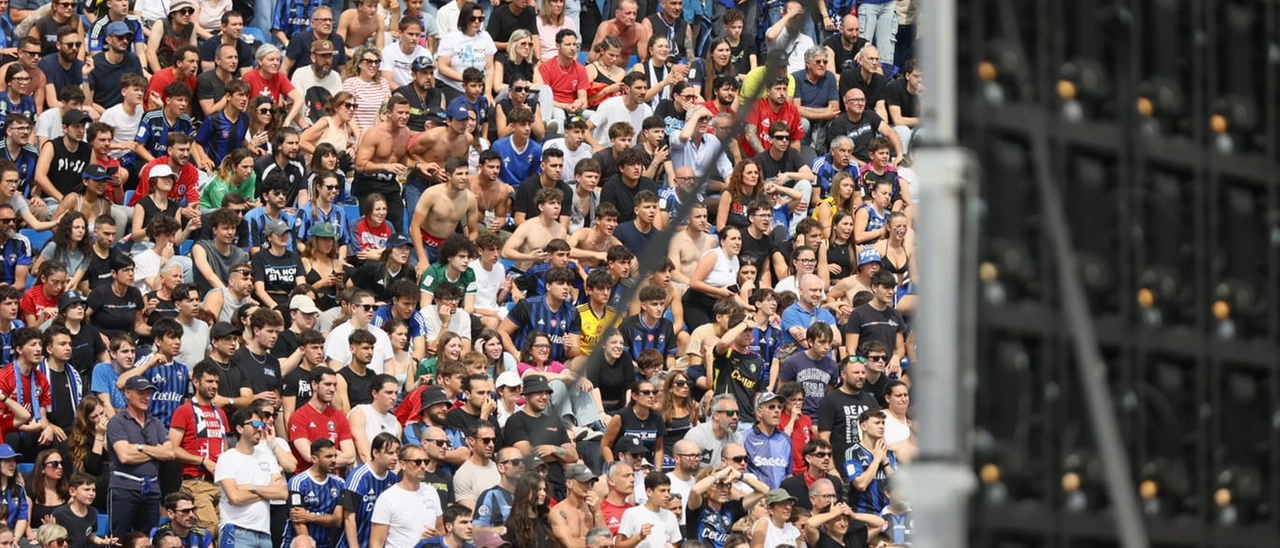 Dolcissima sconfitta a Bari: il Pisa è in Serie A