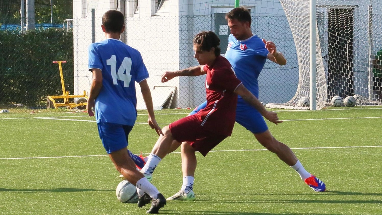 Il debutto in Coppa a Livorno dovrebbe essere anticipato al 24 agosto . Il debutto in Coppa a Livorno dovrebbe essere anticipato al 24 agosto .