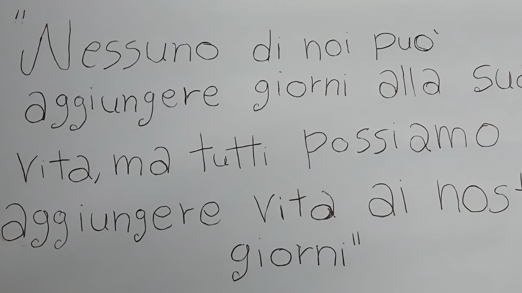 Un disegno delle allieve dell’istituto Ipm di Pontremoli sul valore della vita e del tempo Un disegno delle allieve dell’istituto Ipm di Pontremoli sul valore della vita e del tempo