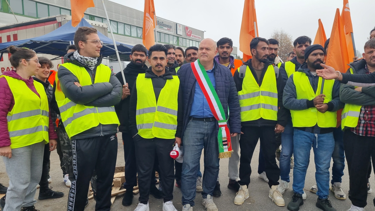 Quarrata, operaio bastonato: ora c’è l'accordo per 79 lavoratori