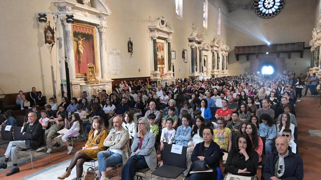 https://www.lanazione.it/image-service/view/acePublic/alias/contentid/NGNhZDk4ZWUtZGM0ZC00/0/concorso-artigianato-e-scuola-una-partecipazione-da-record-e-domani-lattesa-premiazione.jpeg?f=16:9&w=1200&h=630