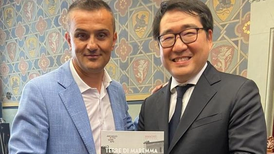 L’incontro tra il presidente Francesco Limatola e il funzionario dell’ufficio cultura dell’ambasciata giapponese Kubo Hiroschi