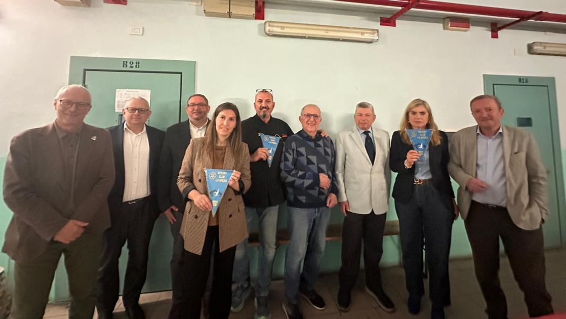 https://www.lanazione.it/image-service/view/acePublic/alias/contentid/NGNlZWRkN2ItYThhNS00/0/corso-pizzaiolo-in-carcere.jpeg?f=16:9&w=1200&h=630