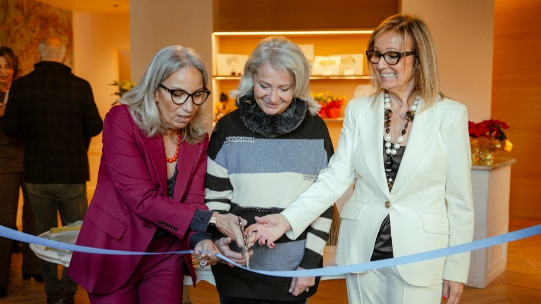 Firenze, inaugurato il nuovo ‘Charity Shop’ nella ex Farmacia di Santa Maria Nuova Firenze, inaugurato il nuovo ‘Charity Shop’ nella ex Farmacia di Santa Maria Nuova