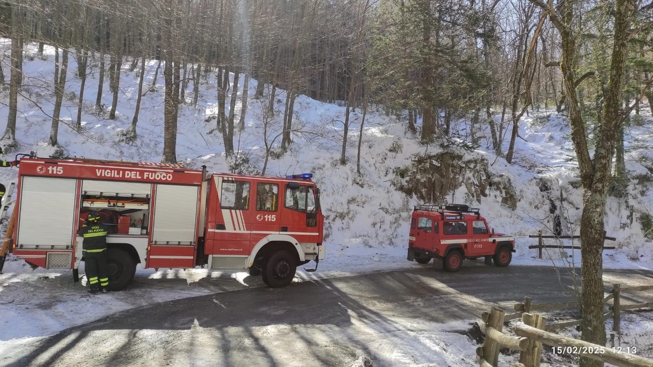 L'intervento dei vigili del fuoco L'intervento dei vigili del fuoco