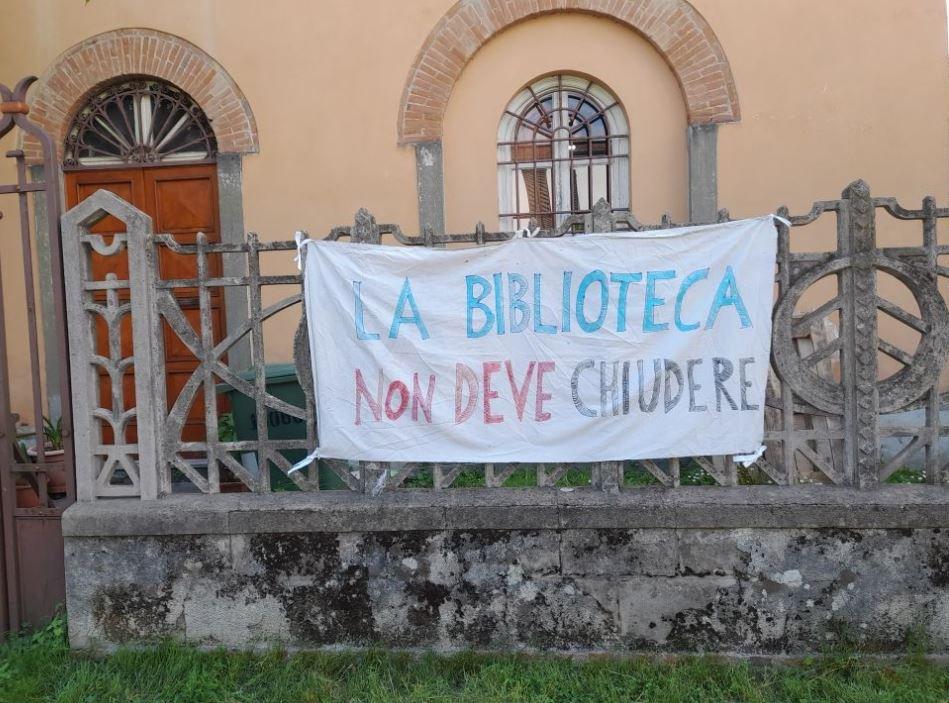 biblioteca popolare dal comune la proroga fino a settembre