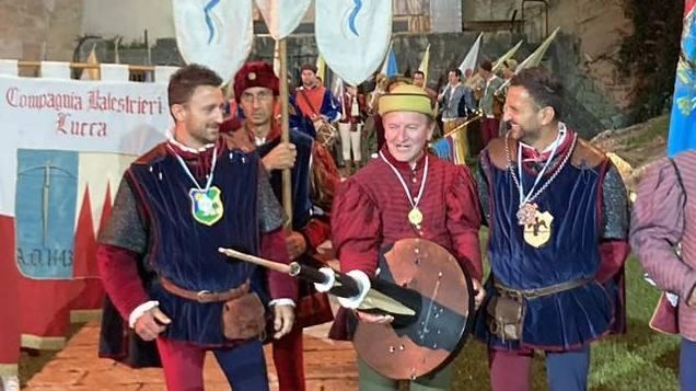 Sansepolcro protagonista: tre tiratori fra i primi quattro. Millimetri fatali . Sansepolcro protagonista: tre tiratori fra i primi quattro. Millimetri fatali .