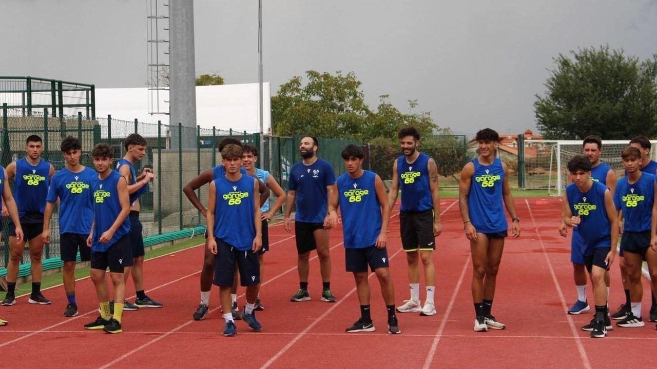 La squadra del presidente Reni si è mossa bene sul mercato grazie al ds Mercatelli La squadra del presidente Reni si è mossa bene sul mercato grazie al ds Mercatelli