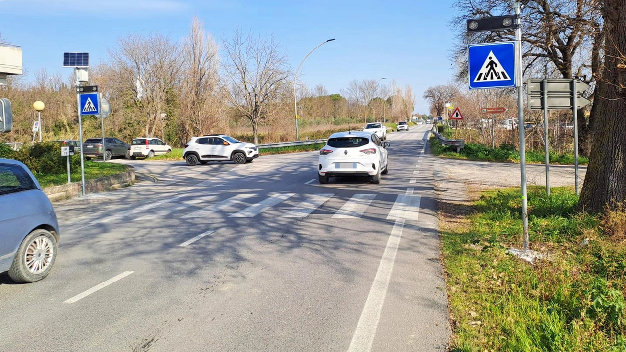MONTOPOLI Attraversamenti pedonali luminosi e marciapiedi in sicurezza sulla Tosco Romagnola a Casteldelbosco. Il Comune di Montopoli, con delibera di giunta,...