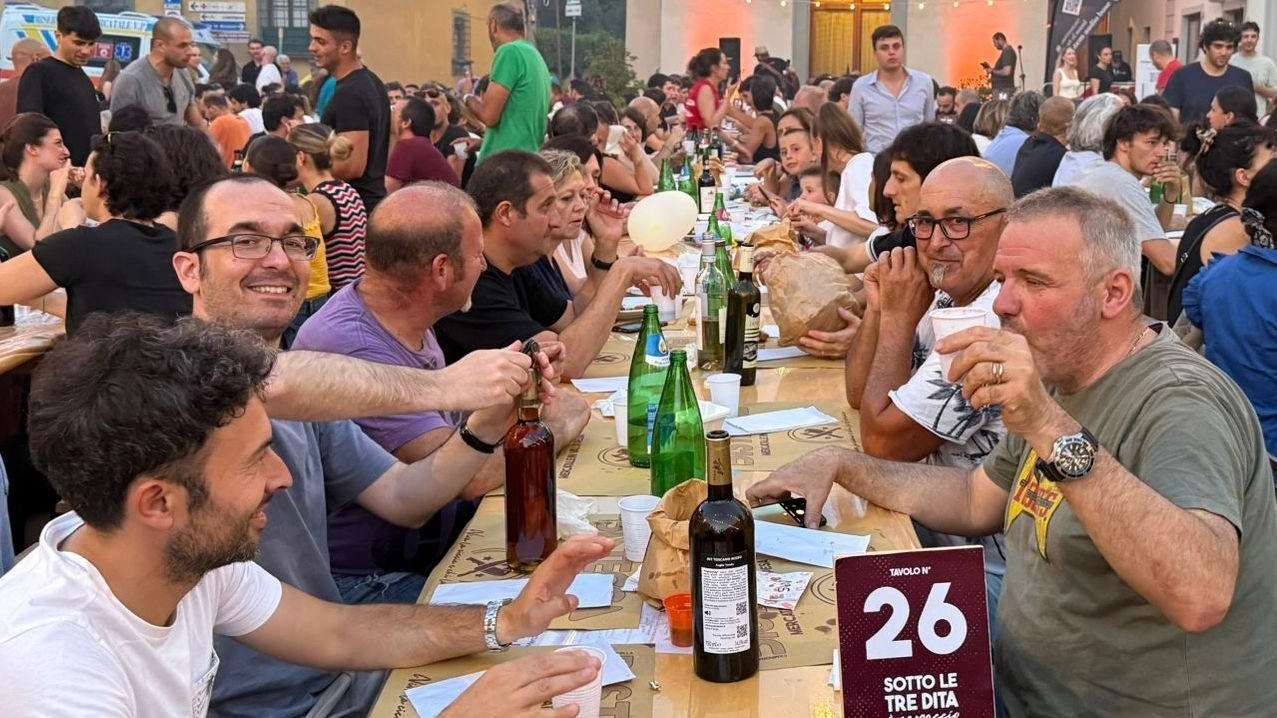 Si chiama campionato, ma non si vince niente. Alla fine ad essere premiato è lo stare insieme, divertirsi con... Si chiama campionato, ma non si vince niente. Alla fine ad essere premiato è lo stare insieme, divertirsi con...