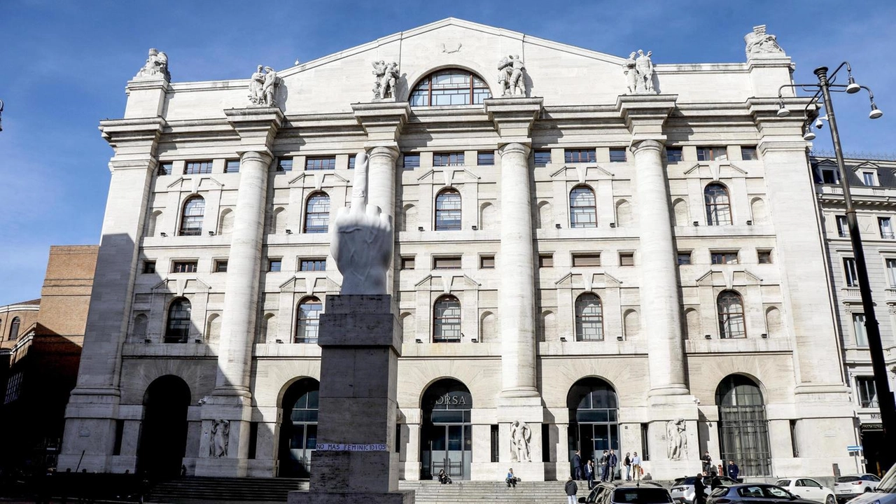 L'indice Ftse Mib sale a 40.951 punti