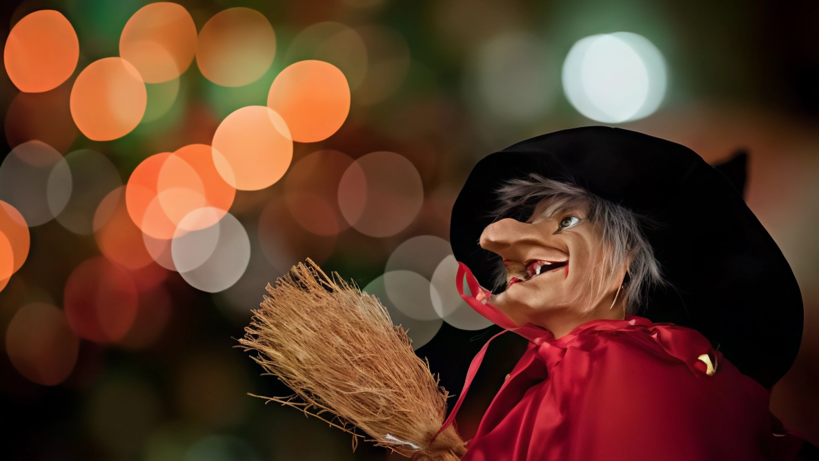 Il cuore della festa per la Befana sarà in piazza Garibaldi, dove avrà luogo il montaggio di uno stand, lunedì 6 gennaio, dalle 8 alle 22 Il cuore della festa per la Befana sarà in piazza Garibaldi, dove avrà luogo il montaggio di uno stand, lunedì 6 gennaio, dalle 8 alle 22