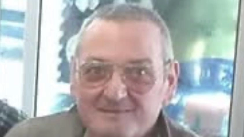 Stefano Dei è morto a 64 anni. Conosciuto e amato ristoratore di Borgo a Buggiano, mandava avanti il ristorante di famiglia, la Trattoria Il Mercato, diventato un punto di riferimento per la cucina della Valdinievole Stefano Dei è morto a 64 anni. Conosciuto e amato ristoratore di Borgo a Buggiano, mandava avanti il ristorante di famiglia, la Trattoria Il Mercato, diventato un punto di riferimento per la cucina della Valdinievole