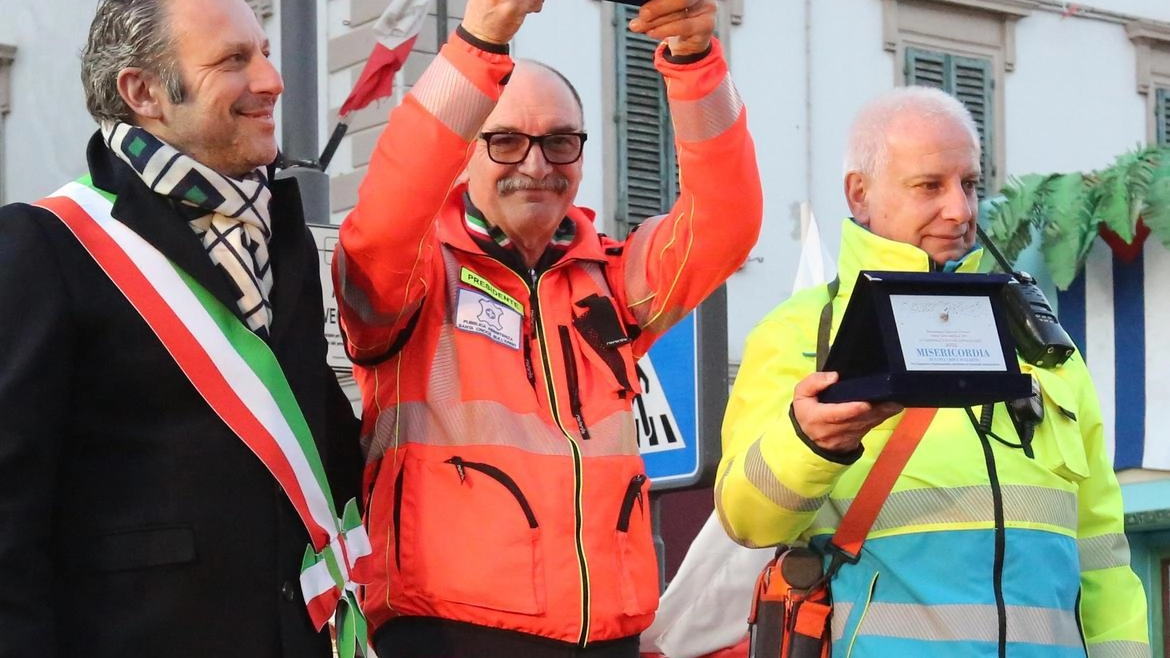 SANTA CROCE Il successo del Carnevale d’Autore è sottolineato dal sindaco Roberto Giannoni che commenta l’edizione numero novantasette, la prima che... SANTA CROCE Il successo del Carnevale d’Autore è sottolineato dal sindaco Roberto Giannoni che commenta l’edizione numero novantasette, la prima che...