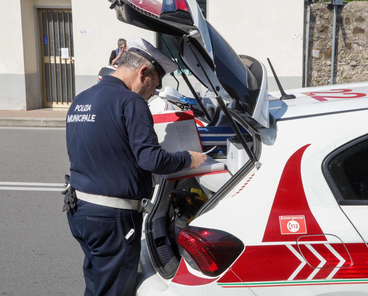 Il circolo ignora l’ordinanza. Notti insonni a Quinto
