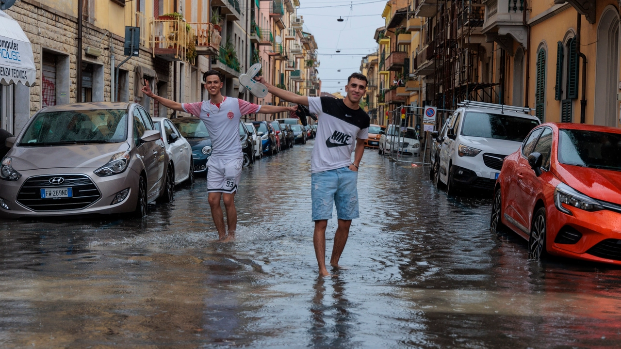Maltempo, stade allagate a Pisa dopo il forte temporale del 8 settembre (foto Enrico Mattia Del Punta)