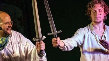 Graziani e Bargiacchi in scena nella radura di Sant’Angelo nel bosco di Raggiolo
