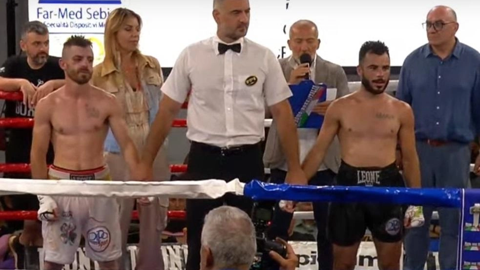 Boxe Serata da dimenticare per il pugile massese allenato da Gassani e dal maestro Talamoni. Claudio Grande dice addio al tricolore. Il sardo Mancosu trionfa ai punti