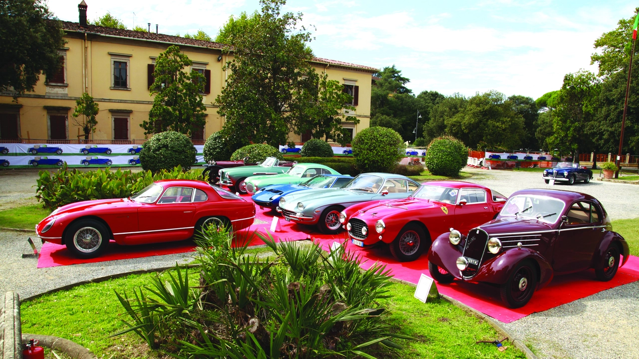 Le vetture più belle di sempre a Montecatini: al Concorso di Eleganza show a quattro ruote