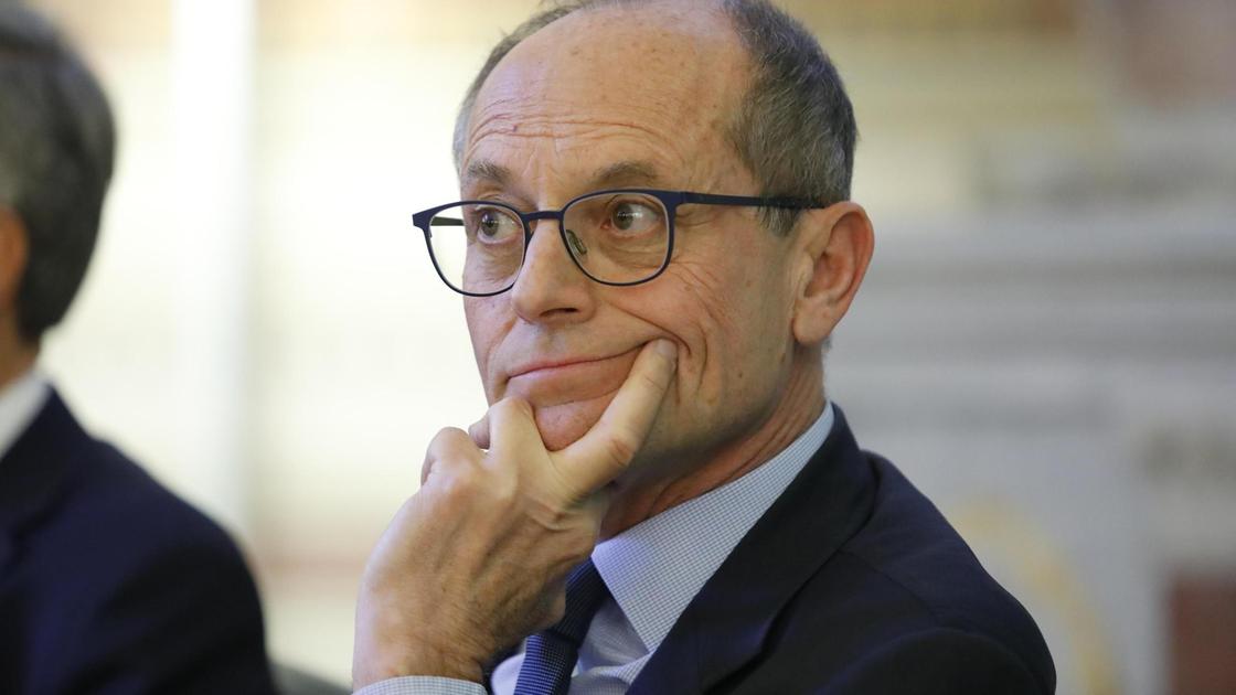https://www.lanazione.it/image-service/view/acePublic/alias/contentid/NGViYThiNjktOTE0Yy00/0/strumenti-piu-efficaci-e-moderni-contro-crimini-e-terrorismo-sul-web.jpeg?f=16:9&w=1200&h=630