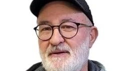 Il libro "Il bidello" di Giovanni Taddei sarà presentato oggi alle 17.30 alla biblioteca Fucini di Empoli. Il protagonista è un anziano bidello in una scuola toscana, con uno sguardo unico sulla realtà scolastica contemporanea. Il libro "Il bidello" di Giovanni Taddei sarà presentato oggi alle 17.30 alla biblioteca Fucini di Empoli. Il protagonista è un anziano bidello in una scuola toscana, con uno sguardo unico sulla realtà scolastica contemporanea.