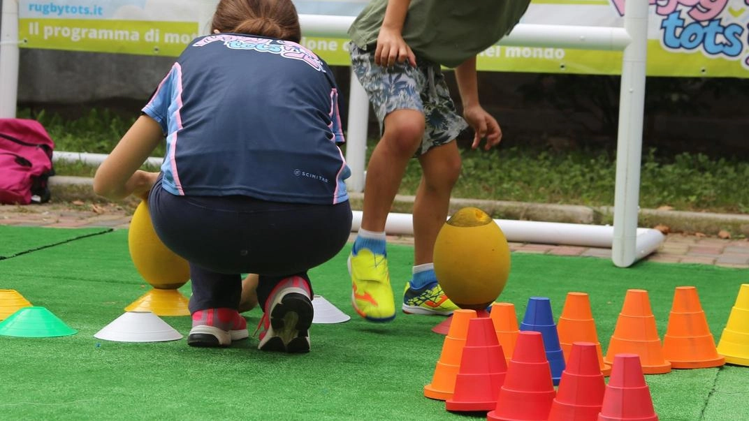 La tredicesima edizione della Festa dello sport a Casa Bonello, San Miniato, offre un ricco programma con iniziative sportive per tutte le età, promosse da varie associazioni locali e sostenute da enti e sponsor. Un momento di incontro e socializzazione sempre più apprezzato nel territorio. La tredicesima edizione della Festa dello sport a Casa Bonello, San Miniato, offre un ricco programma con iniziative sportive per tutte le età, promosse da varie associazioni locali e sostenute da enti e sponsor. Un momento di incontro e socializzazione sempre più apprezzato nel territorio.