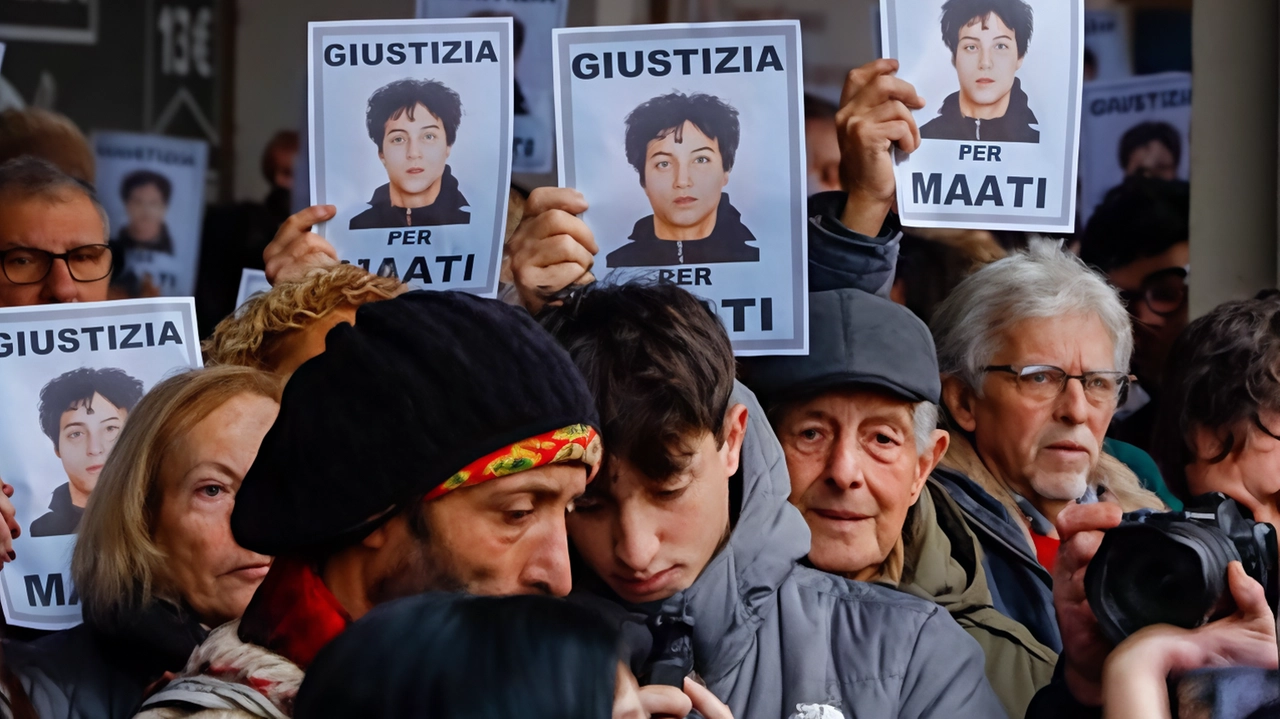 Un corteo per Maati Moubakir, 17 anni, ucciso a Campi Bisenzio il 29 dicembre Un corteo per Maati Moubakir, 17 anni, ucciso a Campi Bisenzio il 29 dicembre
