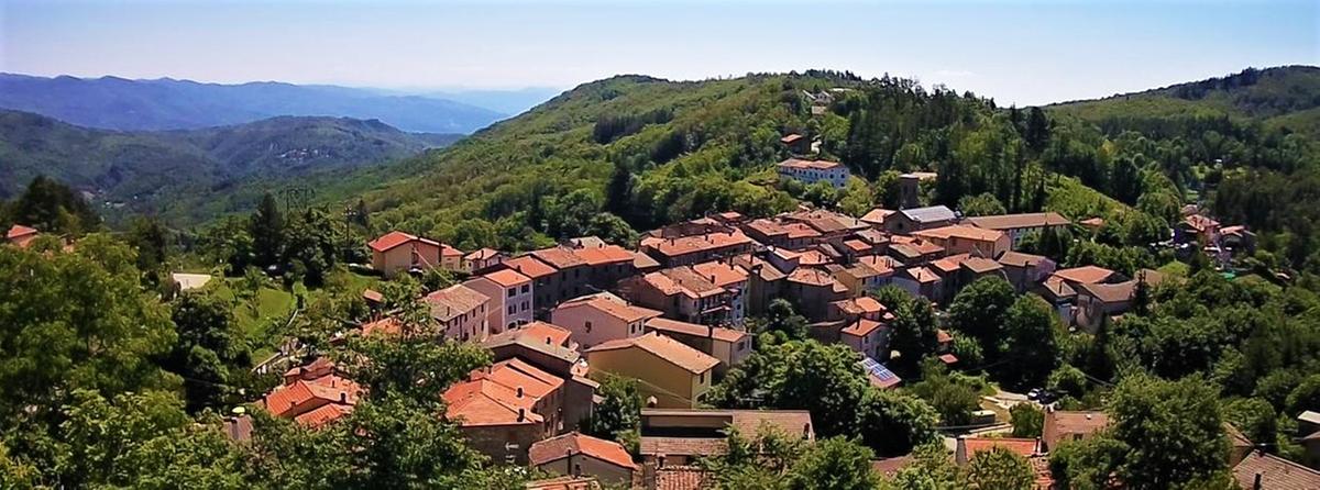 Shoah, 11 pietre d’inciampo per le famiglie deportate dal paese Prunetta