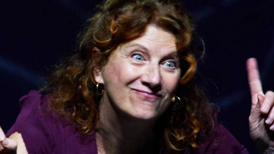 Mercoledì alla Città del Teatro di Cascina. Uno spettacolo tratto dal romanzo di Fabio Genovesi Mercoledì alla Città del Teatro di Cascina. Uno spettacolo tratto dal romanzo di Fabio Genovesi